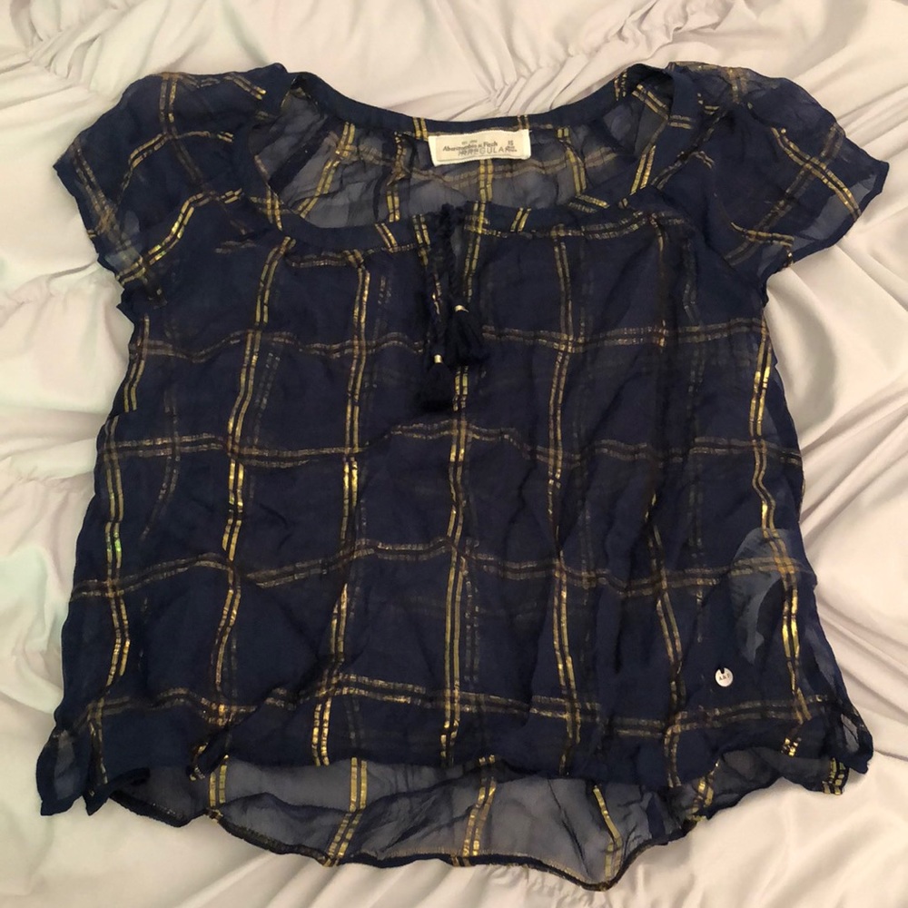 Abercrombie and Fitch Top